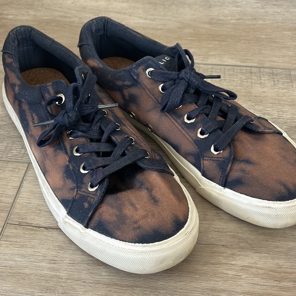 🎉SALE🎉New Republic Tie Dye Sneaker Canvas Shoe Men’s 9 EU 42 Blue Pink